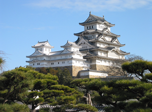 姫路城と松