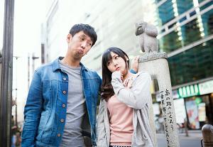 悩むカップル